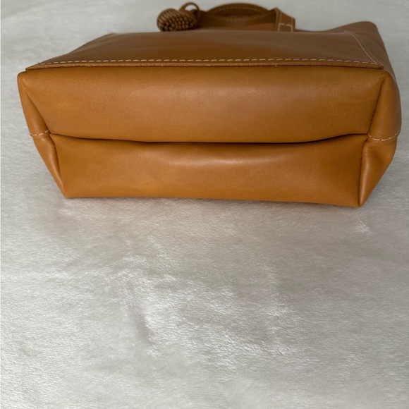 EUC Portland Leather Mini Crossbody Tote Mango - Picture 4 of 6